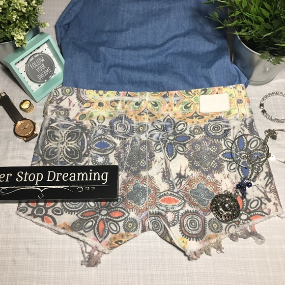 SOLD DESIGN LAB BLEEKER BABY SHORTS - Picture 6 of 8